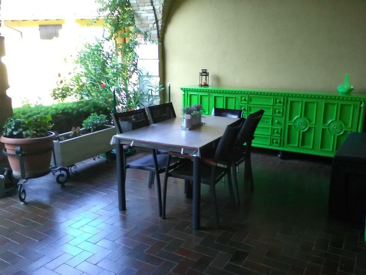 Appartamento Balkissa San Felice del Benaco Exterior photo